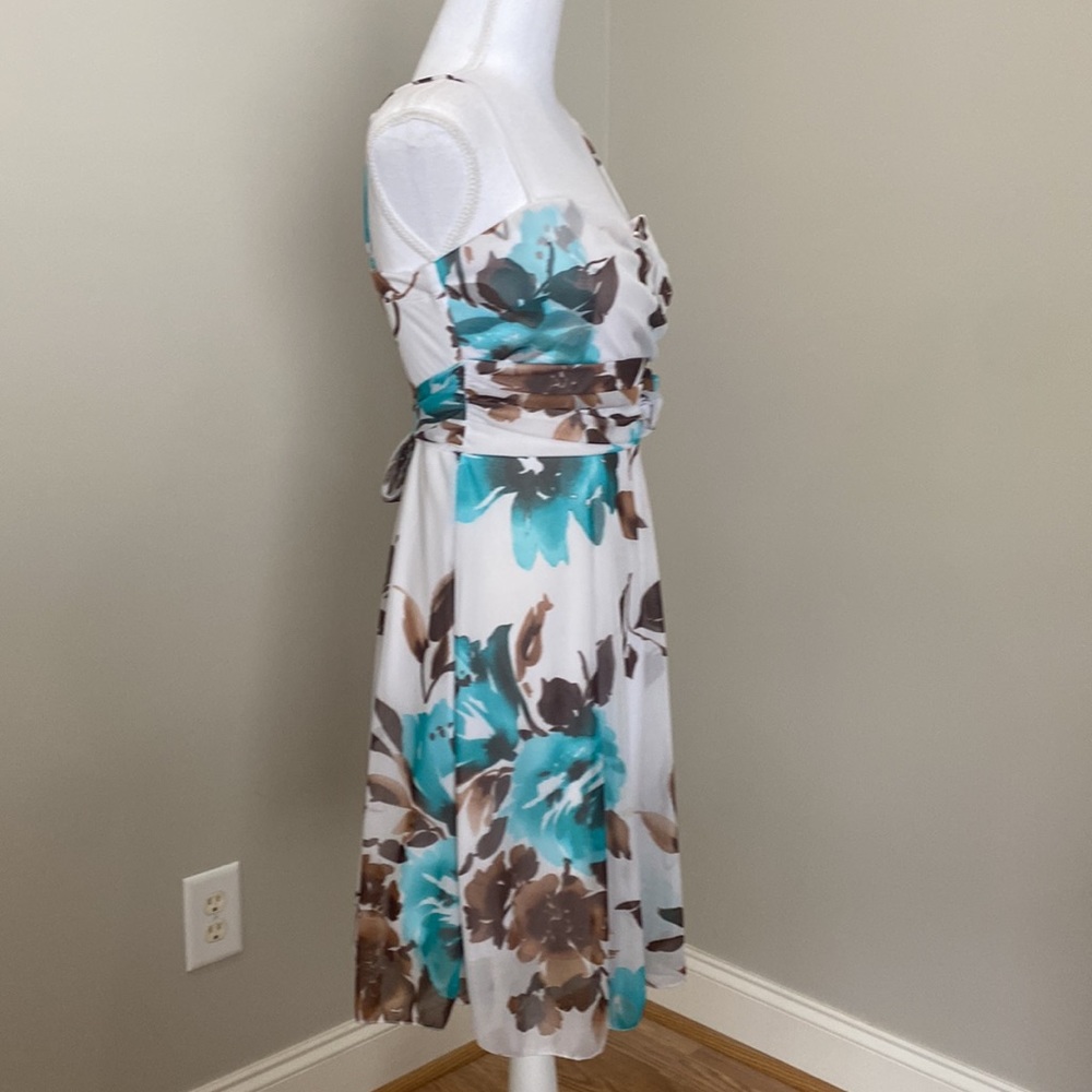Floral Cocktail Dress with Spaghetti Straps & Sweetheart Bust Line - Picture 4 of 7